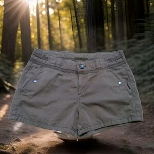 Anthropologie Hei Hei women's shorts, olive green , size 12, New without tags